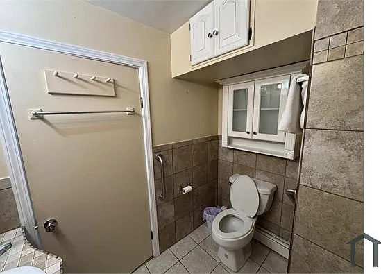 5883 S Lake Ln — Photo 1