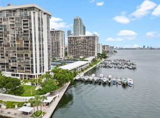 1925 Brickell Ave #1712, Miami, FL 33129