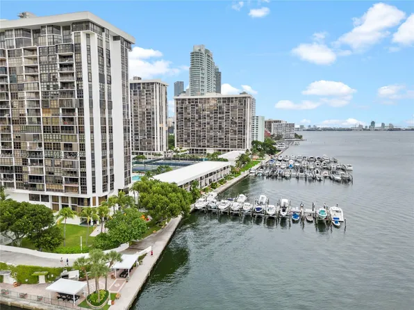 1925 Brickell Ave #1712, Miami, FL 33129