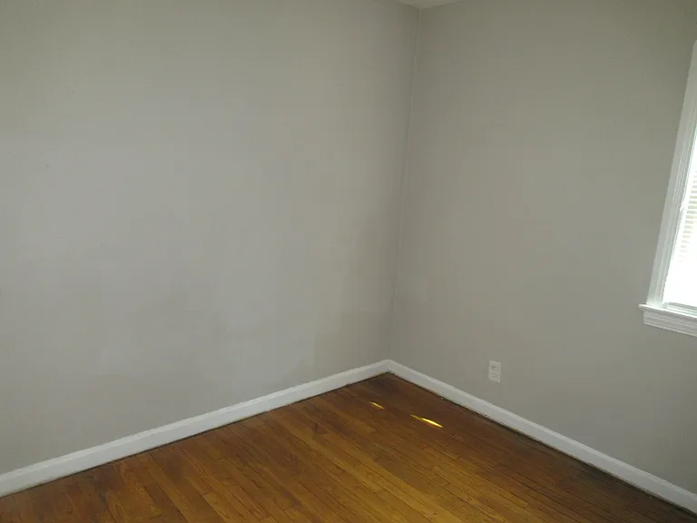 5203 Maplecrest Ave — Photo 16