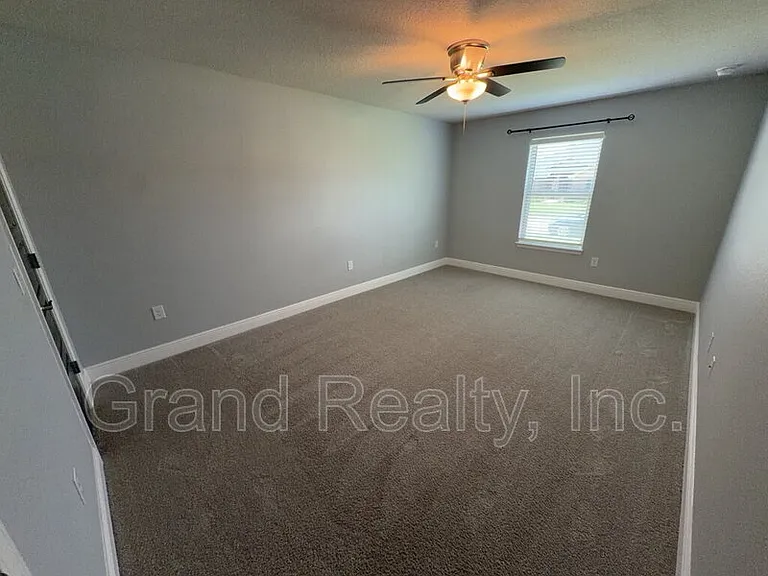 6264 Pineapple Dr — Photo 21