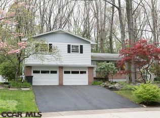 709 Devonshire Dr, State College, PA 16803