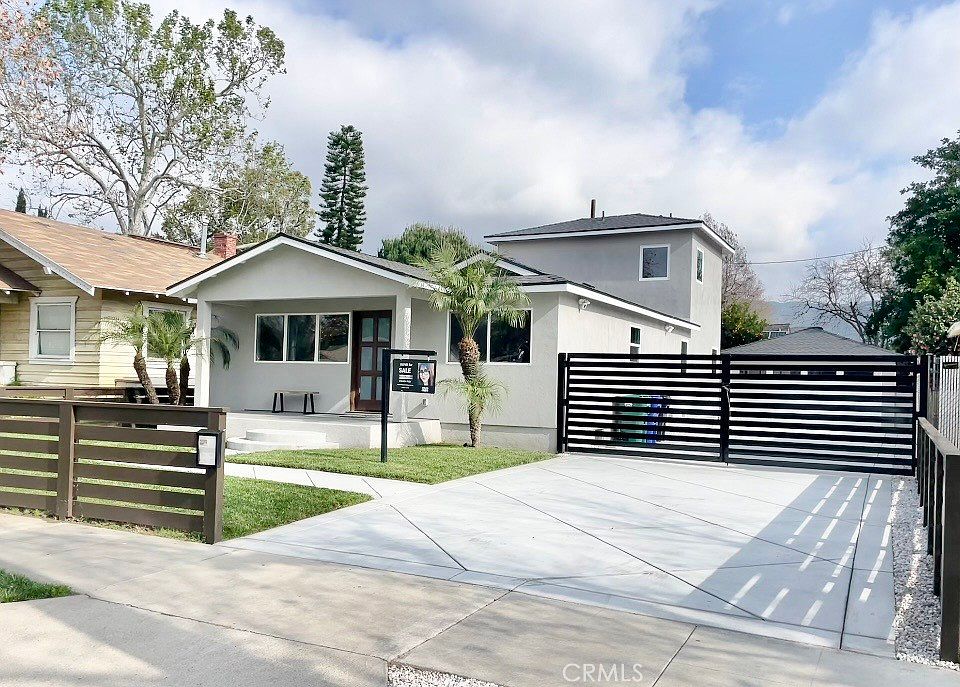 1st image of 340 N Mariposa St