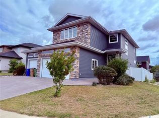 3633 GREEN WATER Drive, Regina, SK S4V 1R3