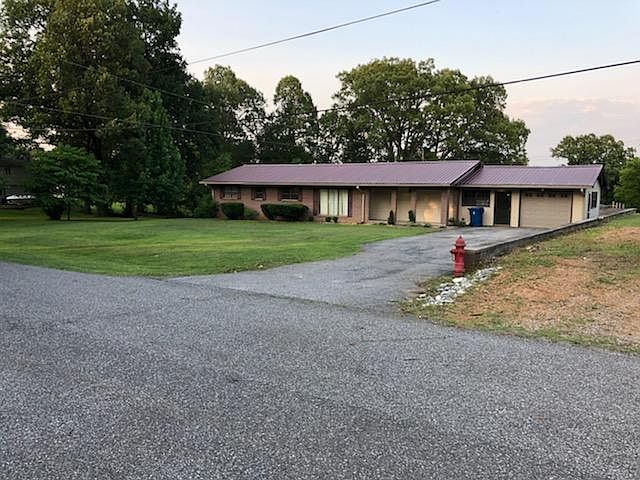 1st image of 107 Highland Dr