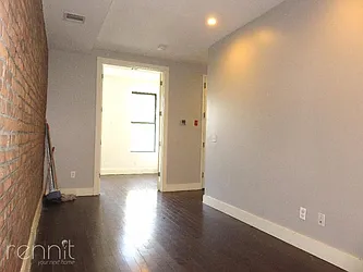 Rented by Rennit Inc.