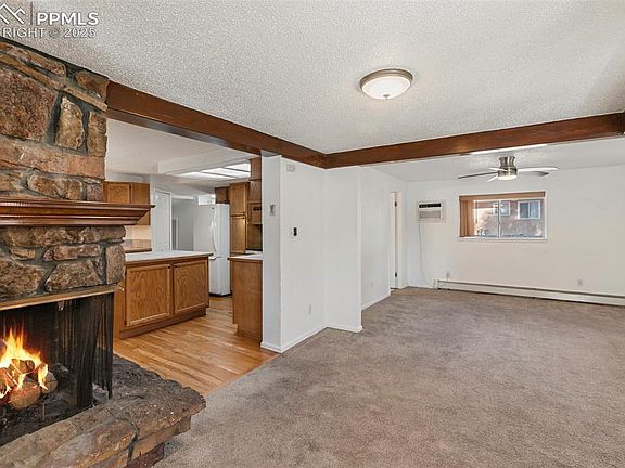 4th image of 312 Pearl St