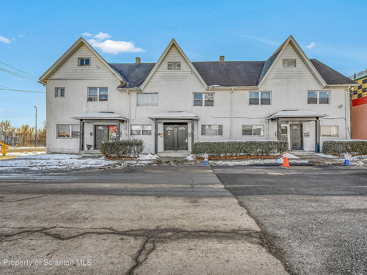 1 bed, 1.0 bath, 534 sqft, $795 — Photo 1