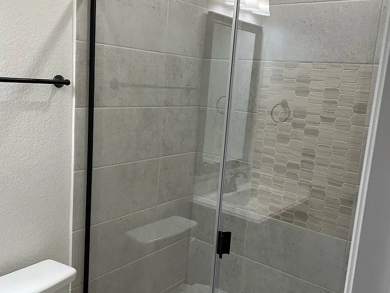 1004 Timber Ridge Dr — Photo 5