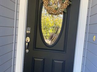 921 Foxboro Dr, Napa, CA