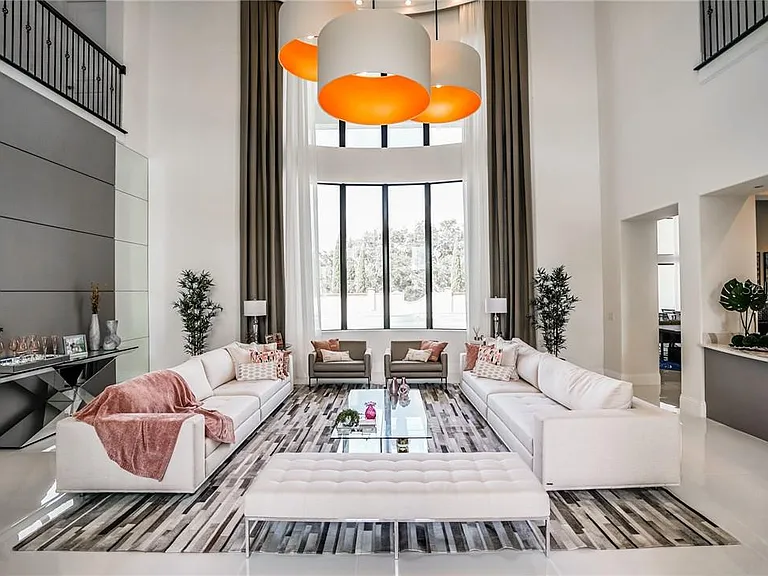 3999 Isabella Cir — Photo 19