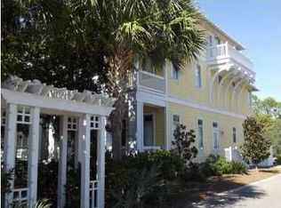 101 Cottage Ct, Panama City Beach, FL 32413