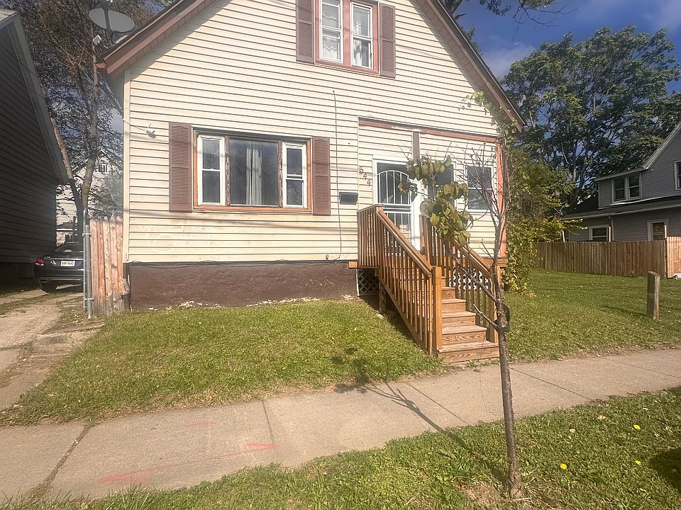 1st image of 664 Avenue D