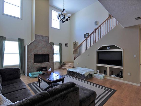5th image of 7416 S Juanita St