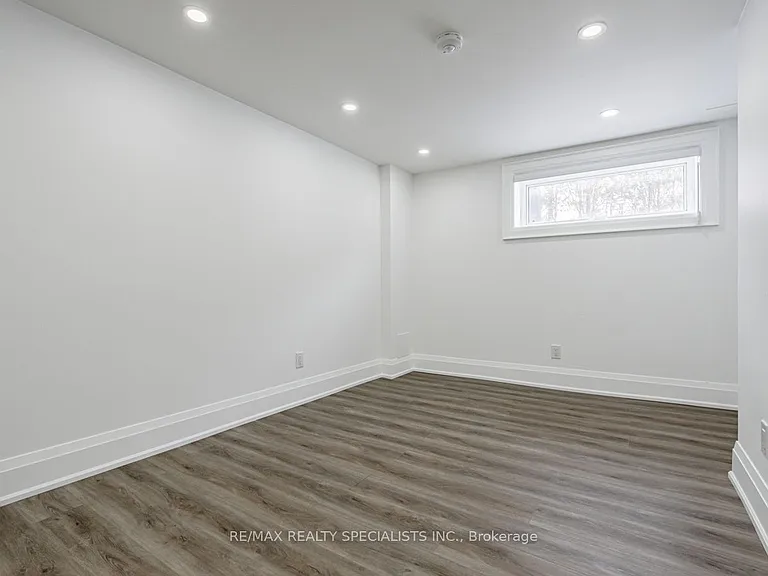 12 Deeth Dr #BASEMENT — Photo 19