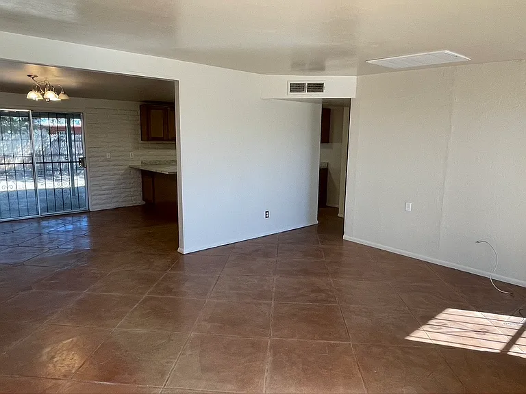 7655 E Tulip Tree St — Photo 19