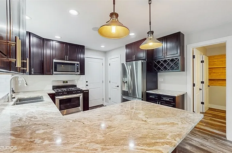 137 Forest Ave — Photo 11