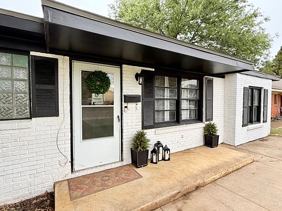 Front porch and entrance.