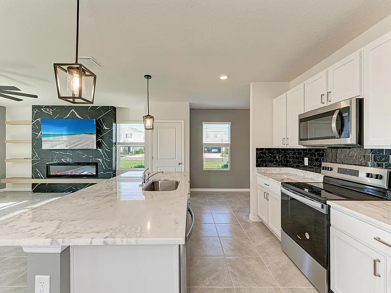 3386 Hilltop Circle At Starfarms — Photo 8
