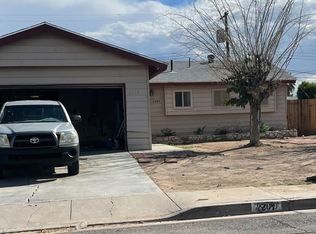 2209 Lenwood Ave, North Las Vegas, NV 89030