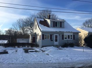 20 Pelican Ave, Worcester, MA 01605