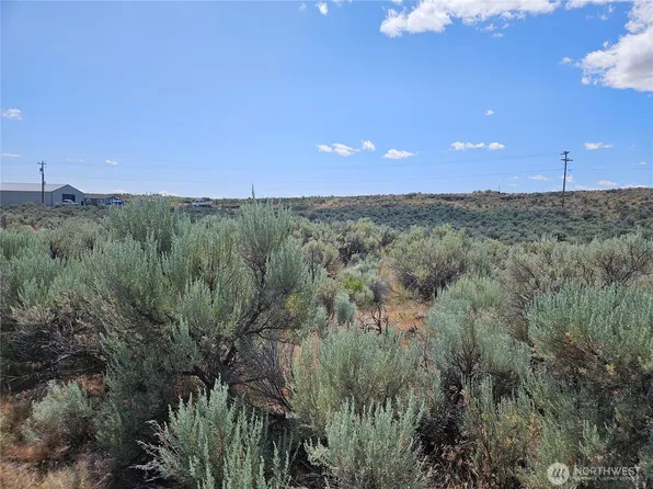1 W Coyote Trail, Ephrata, WA 98823