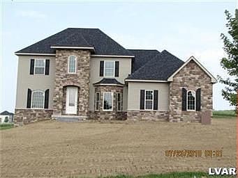 4th image of 3221 Crest Vue Cir