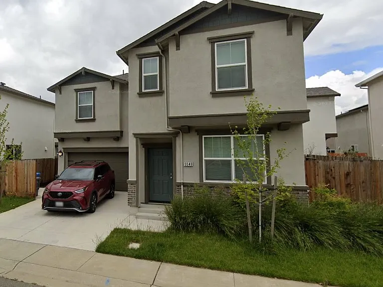 5540 Remington Way — Photo 1