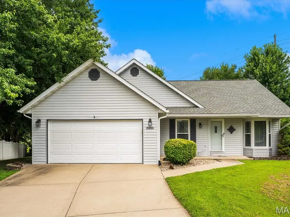 3220 Eastridge Dr, Shiloh, IL 62221