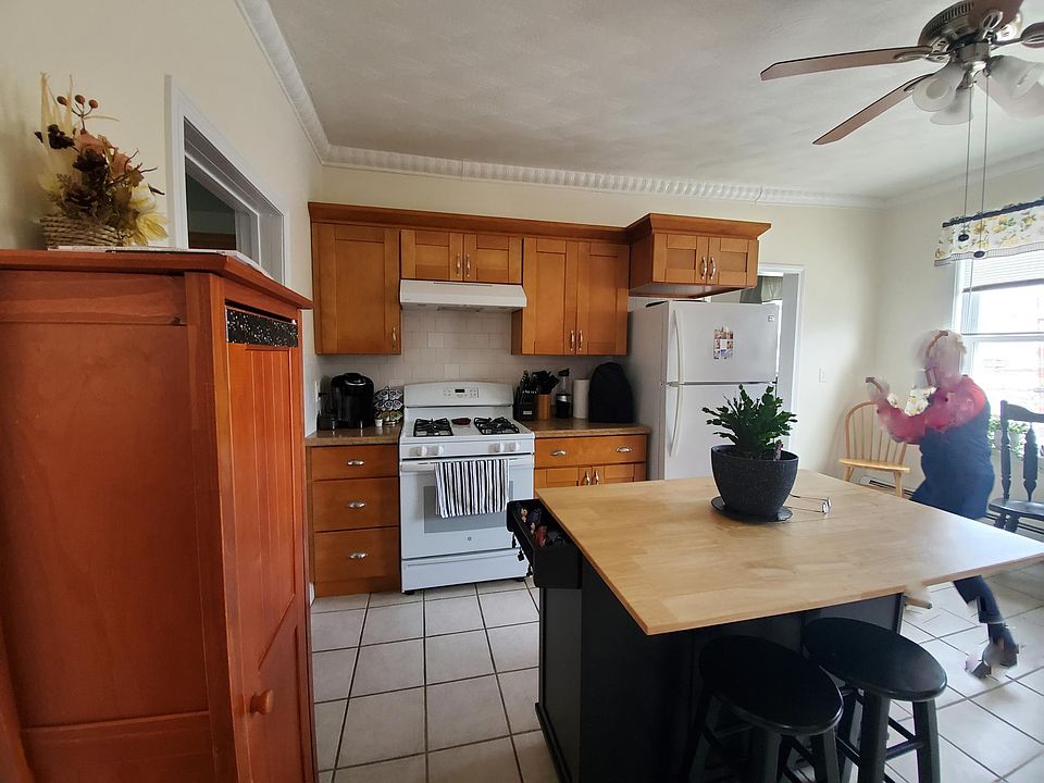 1st image of 105 Hamlet Ave Floor 2