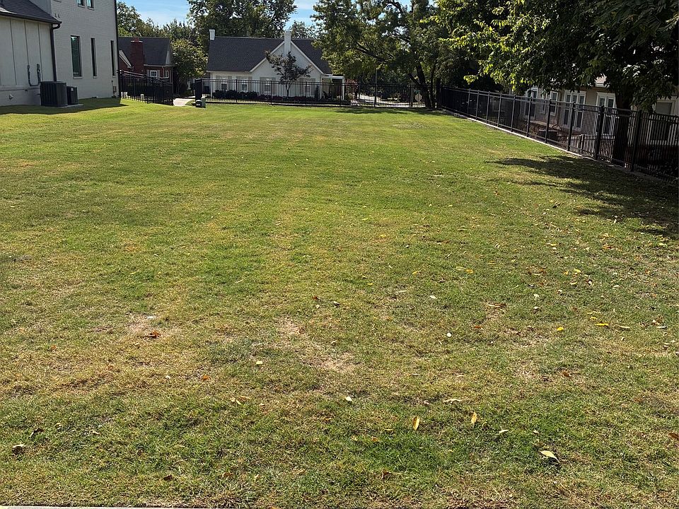 1st image of 2203 E 17th Pl