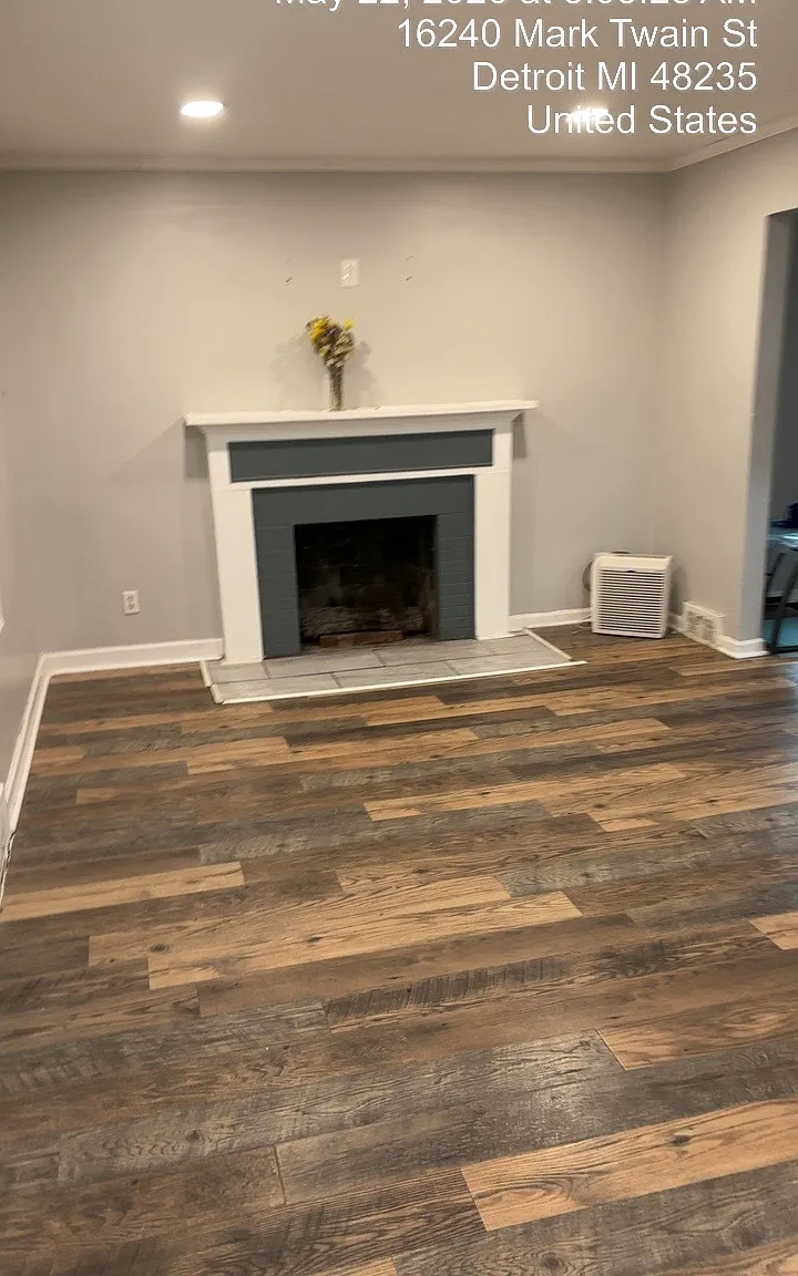 3 bed, 2.5 bath, 1400 sqft, $1,500 — Photo 4