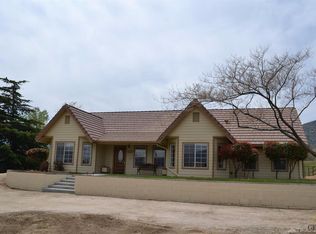 22563 Mariposa Rd, Tehachapi, CA 93561