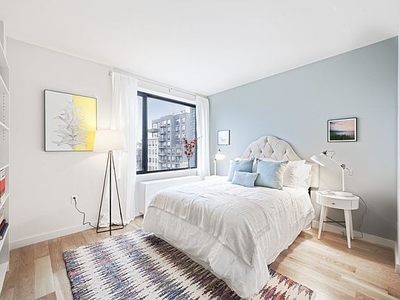 4th image of 4609 11th St APT 3G