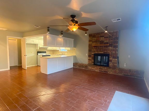 3rd image of 3716 S Windswest Ct