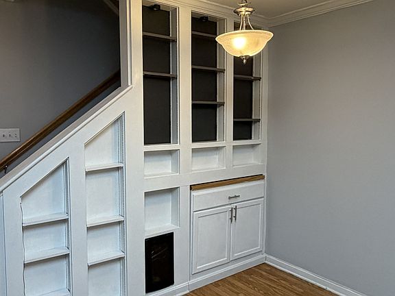 5th image of 1918 Lennox Dr Unit 215
