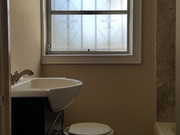 5th image of 16 N Oxalis Dr