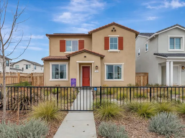 616 Whitewater Way, West Sacramento, CA 95605