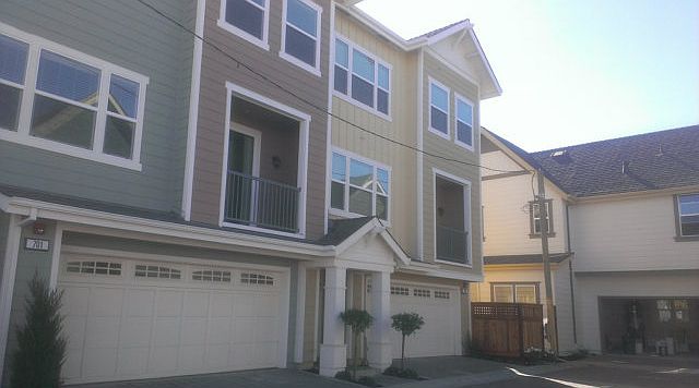2nd image of 703 N Hummingbird Ln #703