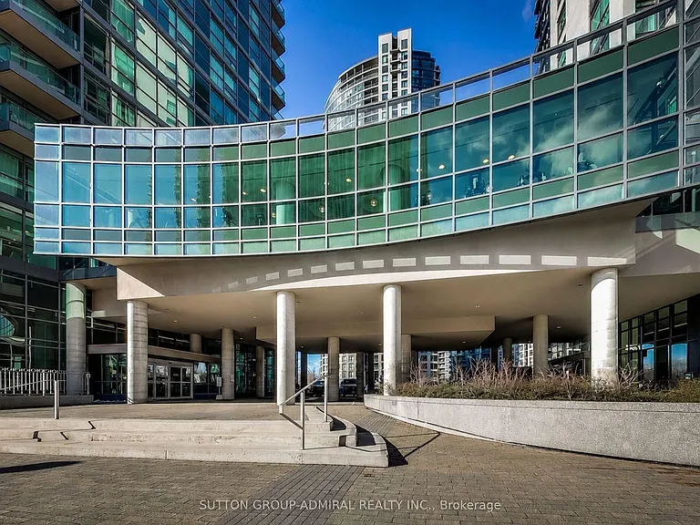 215 Fort York Blvd #1602 — Photo 2