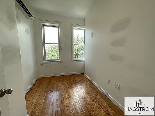 1st image of 283 Troutman St #3L