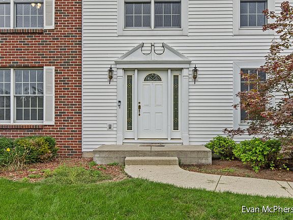 4th image of 2114 Gettysburg Dr SE