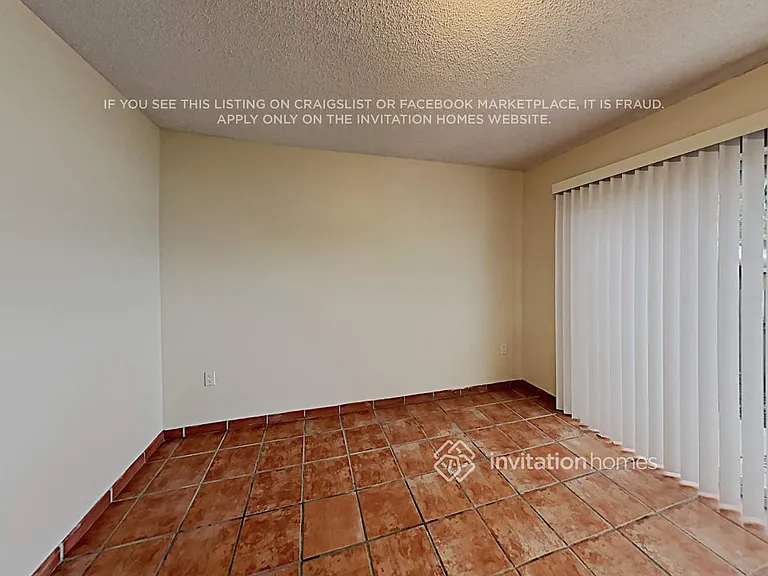 9853 SW 221st St — Photo 8
