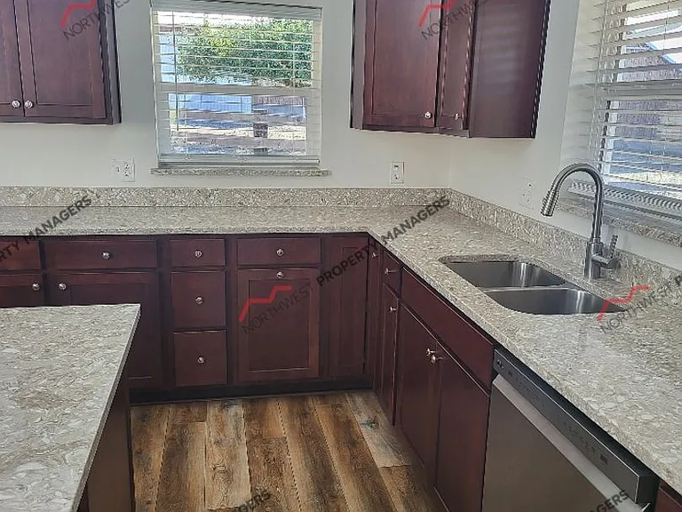 113 Centralia Alpha Rd — Photo 5