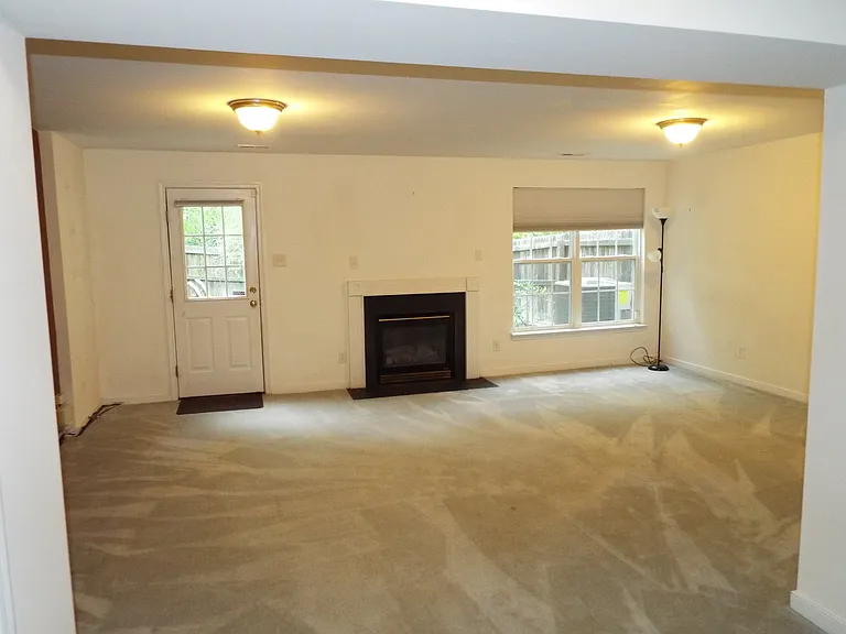 11485 Abbots Cross Ln — Photo 26
