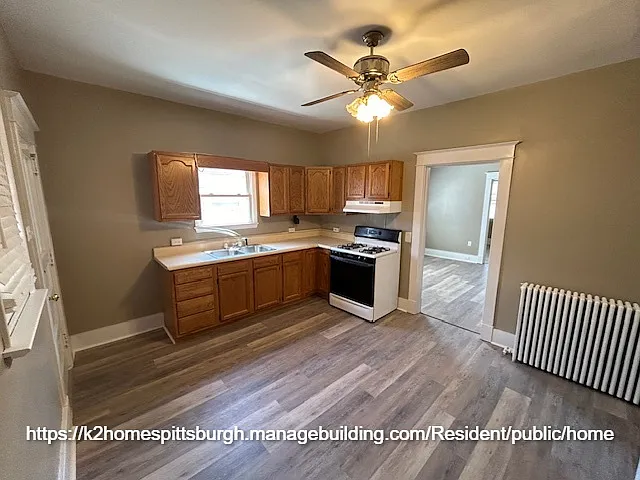930 Woodward Ave #2 — Photo 5