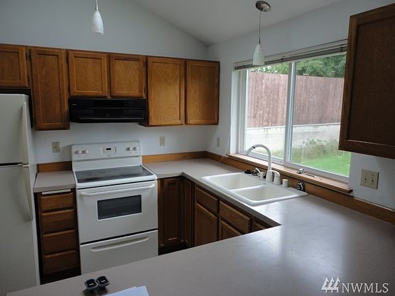 2nd image of 10115 107th Street Ct SW