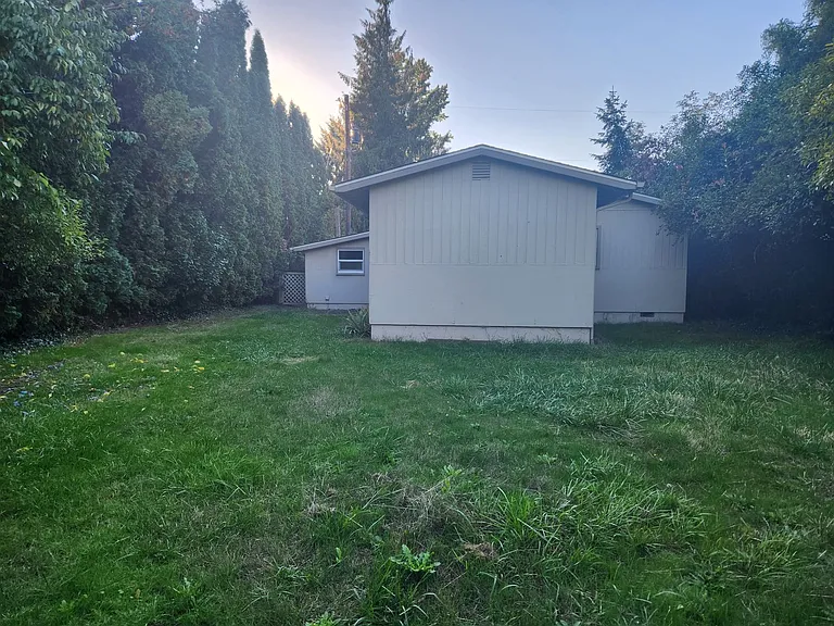 1800 NW Grant Ave — Photo 18