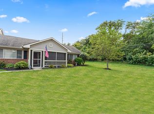 746 Windsor Ln, Heath, OH 43056