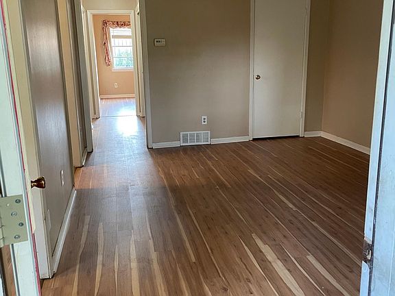 5th image of 4403 Tutwiler Ave #4403